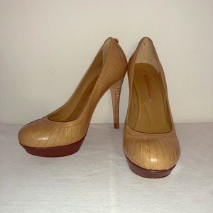 BCBG platform pumps